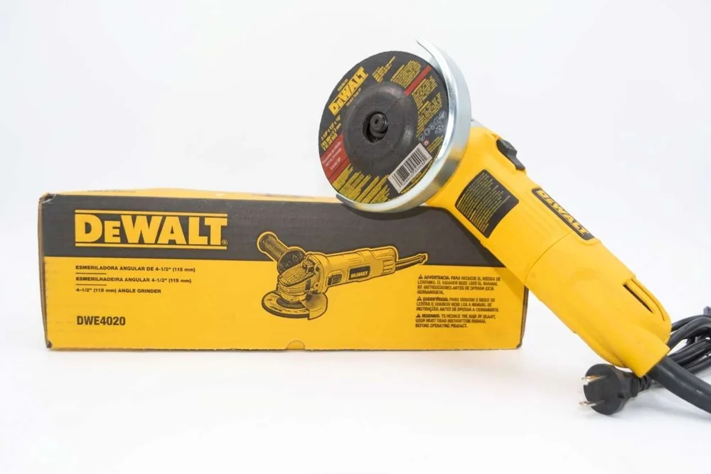 Esmerilhadeira DEWALT
